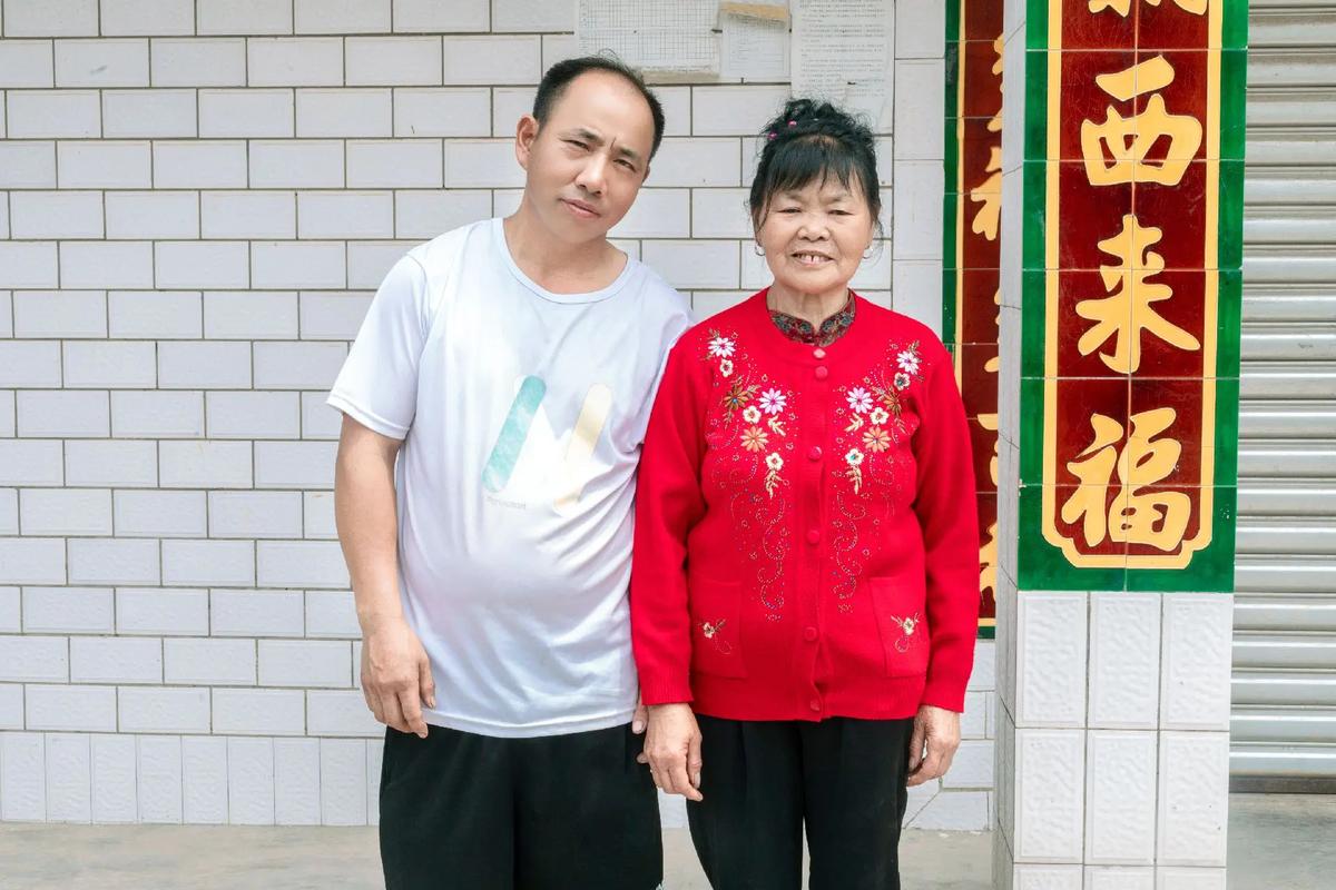 111岁母亲90岁儿子;119岁老人98岁儿子