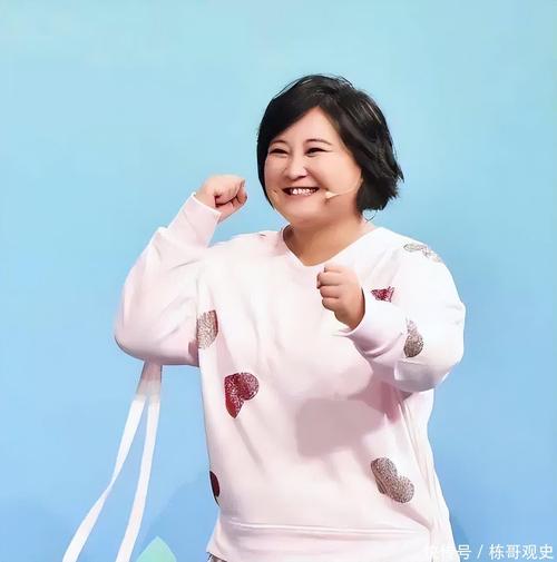 贾玲又瘦了,贾玲又瘦了美到认不出
