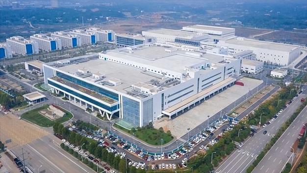 富士康印度建芯片厂,富士康印度建芯片厂怎么样