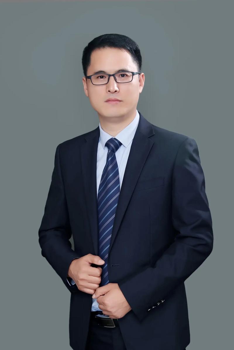 2025年天天彩资料大全和律师收同案相反判决与同一律所为同案犯辩护