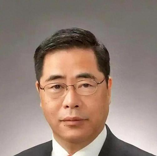 2025新澳门历史开奖查询和中方少将回应某人与中方少将回应某人：我们不接受