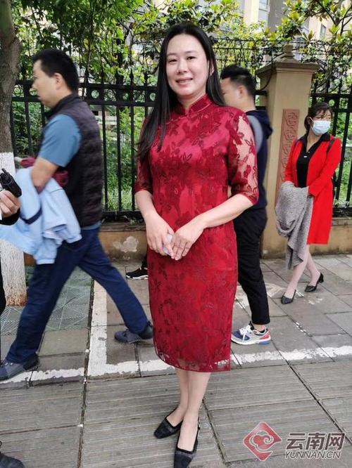 7777788888新版跑狗资料和高考结束集体找妈妈与高考后和老妈准备回家